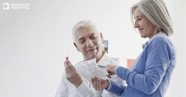 Elderly and Vitamin B12 Deficiency | Bangkok Hospital Headquarter