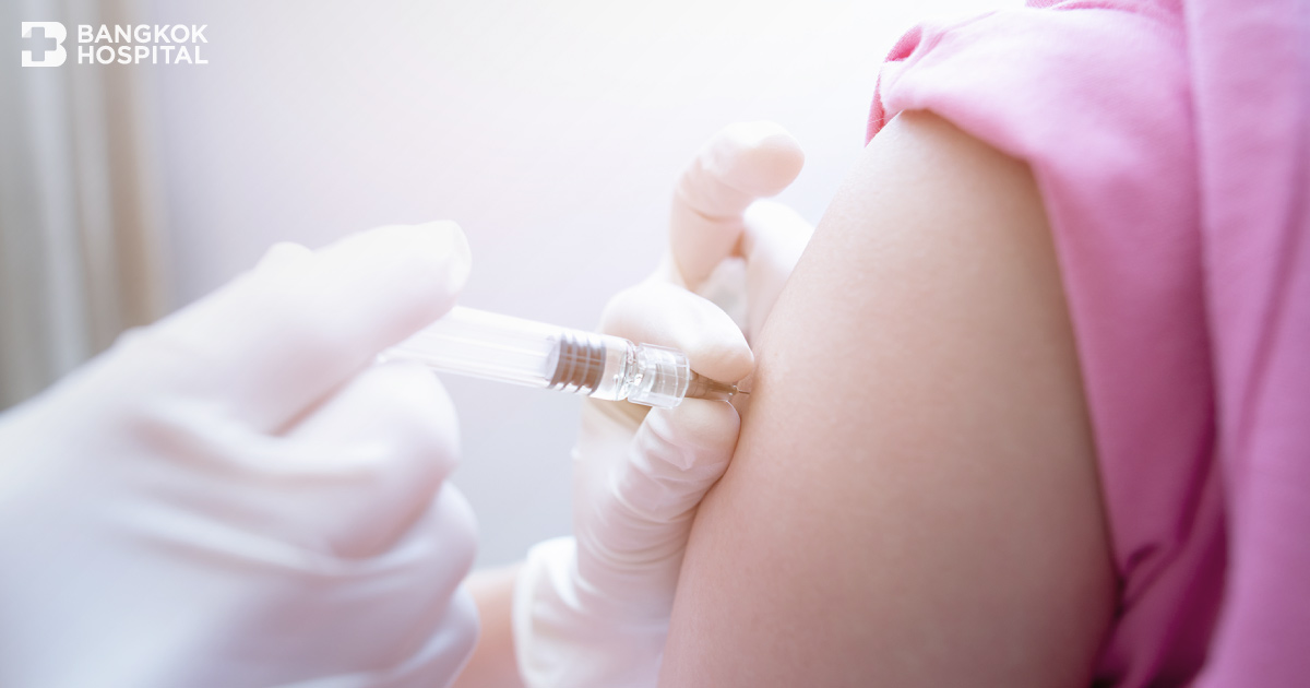 Getting vaccinated against HPV from childhood reduces the risk of cervical cancer.