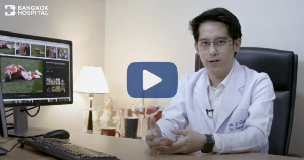 Verletzungen und die Fußballweltmeisterschaft: Wie schwer ist eine Oberschenkelzerrung? Von Bangkok Hospital Image