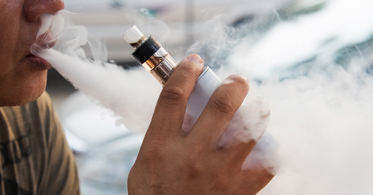 Quit smoking and e-cigarettes... Dangers that should not be overlooked.