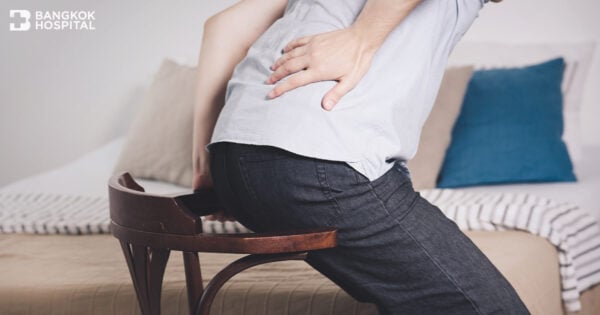 นิ่วในไต สังเกตรีบรักษาก่อนไตพัง Image