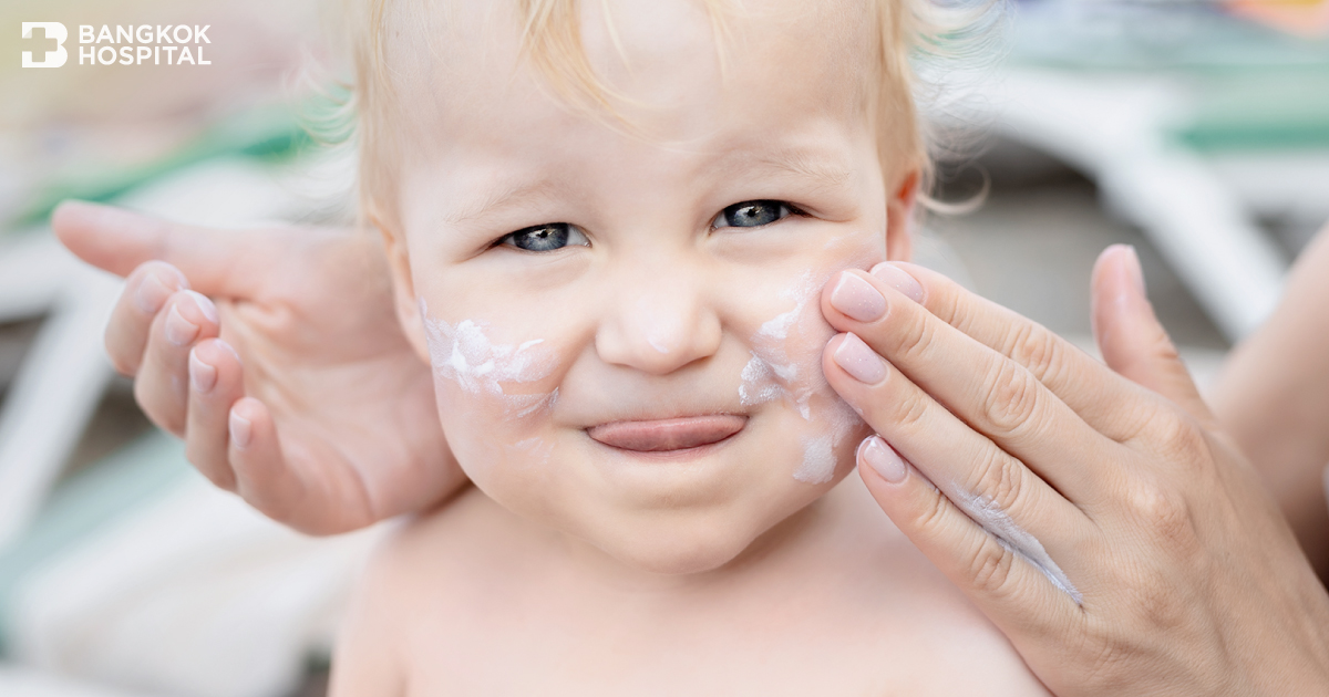 Choose The Right Sunscreen for Your Children