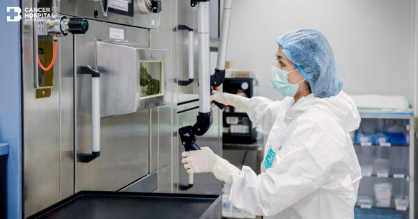 Biết về cyclotron và sản xuất dược phẩm phóng xạ. Image