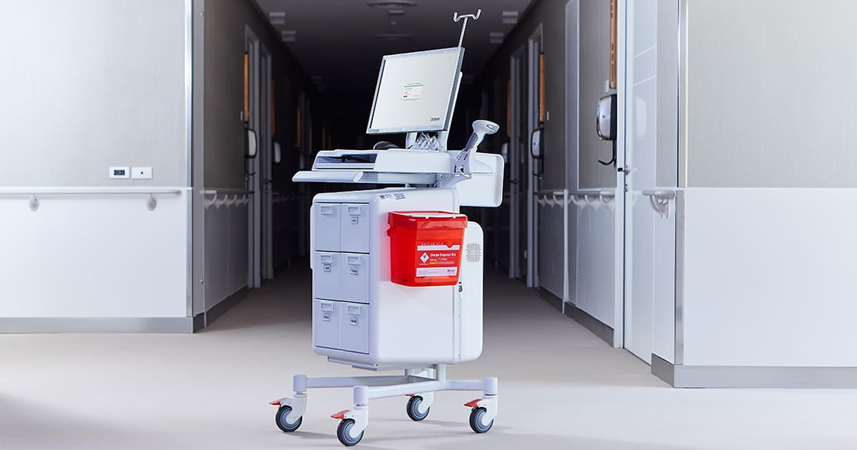 SMART MOBILE MEDICATION CART スマート薬剤投与カート イノベーションによる患者ケアの向上