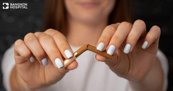 มะเร็งปอดในผู้หญิง วิจัยเผยบุหรี่ตัวการสำคัญ Image