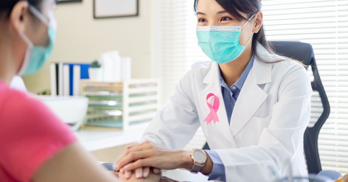 ตรวจยีน BRCA เช็กความเสี่ยงมะเร็งเต้านม