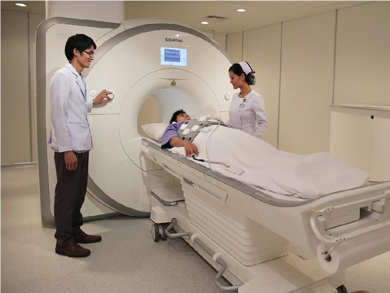 https://static.bangkokhospital.com/uploads/2025/09/MRI-5.jpg