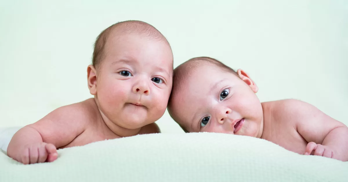 ครรภ์แฝด ท้องแฝดธรรมชาติ