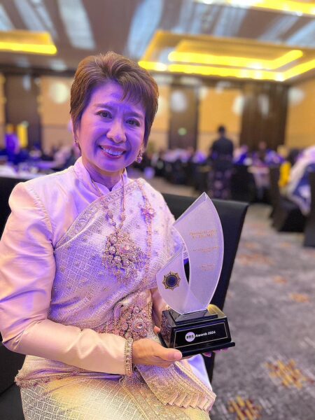 Exellence Award โรงพยาบาลกรุงเทพระยอง คว้ารางวัล Exellence Award โดย โรงพยาบาลกรุงเทพระยอง