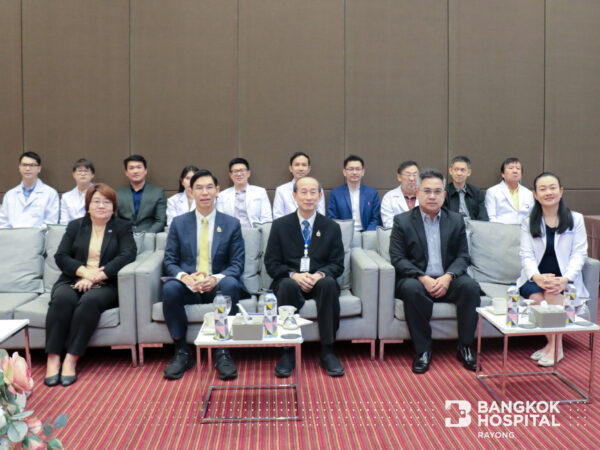 งานสัมมนาวิชาการอาชีวเวชศาสตร์ สร้างสรรค์สุขภาพดี สู่อุตสาหกรรม EEC ที่ยั่งยืน ในวันที่ 30 กรกฎาคม 2567 โดย เครือโรงพยาบาลกรุงเทพระยอง