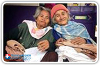 โครงการเสื้อผ้าลดโลกร้อน : นำเสื้อผ้าไปมอบที่จังหวัดศรีษะเกษ