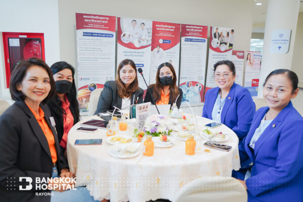 กิจกรรม Coffee Talk โรงพยาบาลกรุงเทพปลวกแดง โดย โรงพยาบาลกรุงเทพปลวกแดง