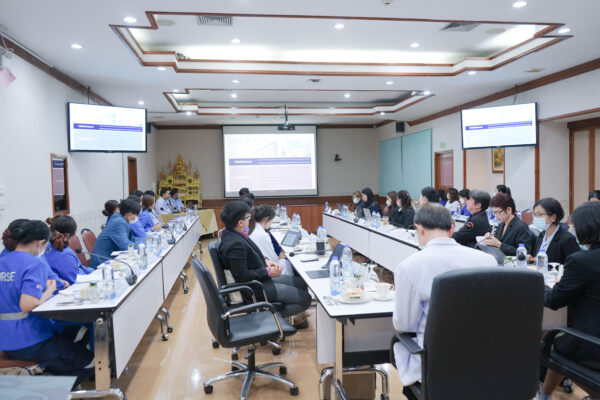 ตรวจประเมินมาตรฐานการ จัดบริการอาชีวอนามัยและเวชกรรมสิ่งแวดล้อม นอกสังกัด-เอกชน บุคลากรและผู้ประกอบการ ระดับดีเด่น จาก กรมควบคุมโรค สถาบันราชประชาสมาสัย โดย โรงพยาบาลกรุงเทพนระยอง