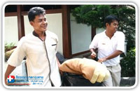 CSR Project: Once a year clear your wardrobe - No. 1