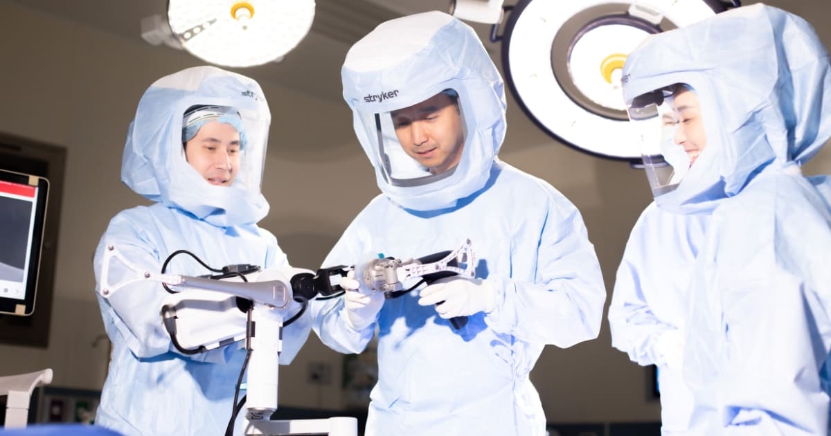 Doctor article image