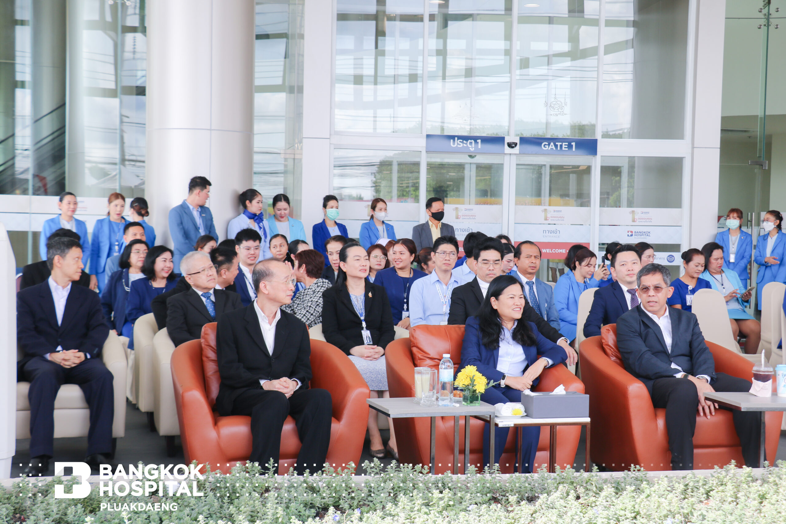 จัดพิธีตั้งศาลพระพรหม และศาลคุณตาคุณยาย โดย โรงพยาบาลกรุงเทพปลวกแดง