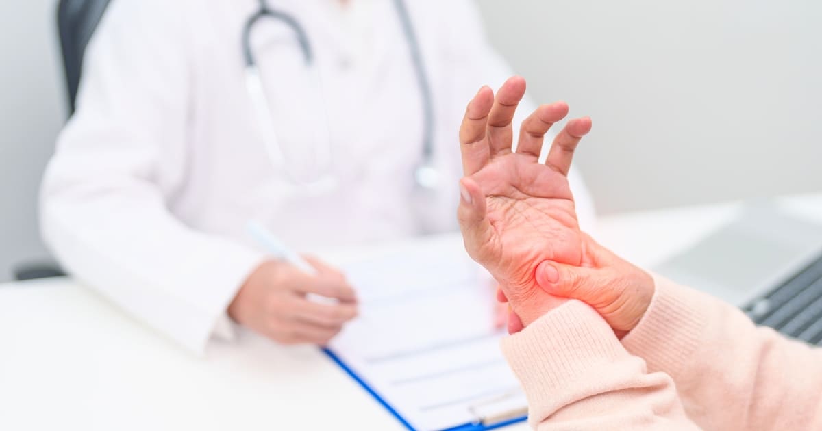 โรคเกาต์ ไม่ใช่แค่ปวดข้อแต่อาจเสี่ยงโรคร้าย