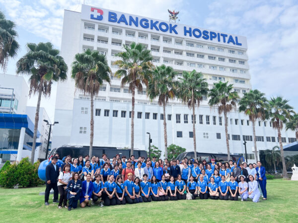 เข้าต้อนรับคณะศึกษาดูงานจากคณะพยาบาลศาสตร์ มหาวิทยาลัยขอนแก่น โดย โรงพยาบาลกรุงเทพระยอง