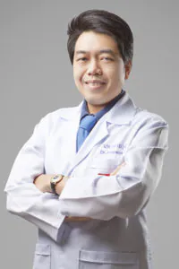 Dr. Attawut Chuathong, MD., FRCST., FTCEP.