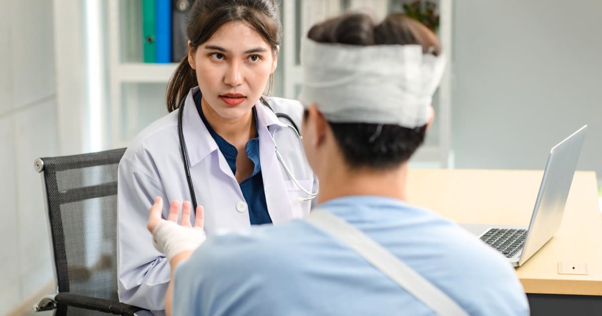 เสริมแต่งใบหน้าและจมูกฟื้นความมั่นใจหลังอุบัติเหตุ