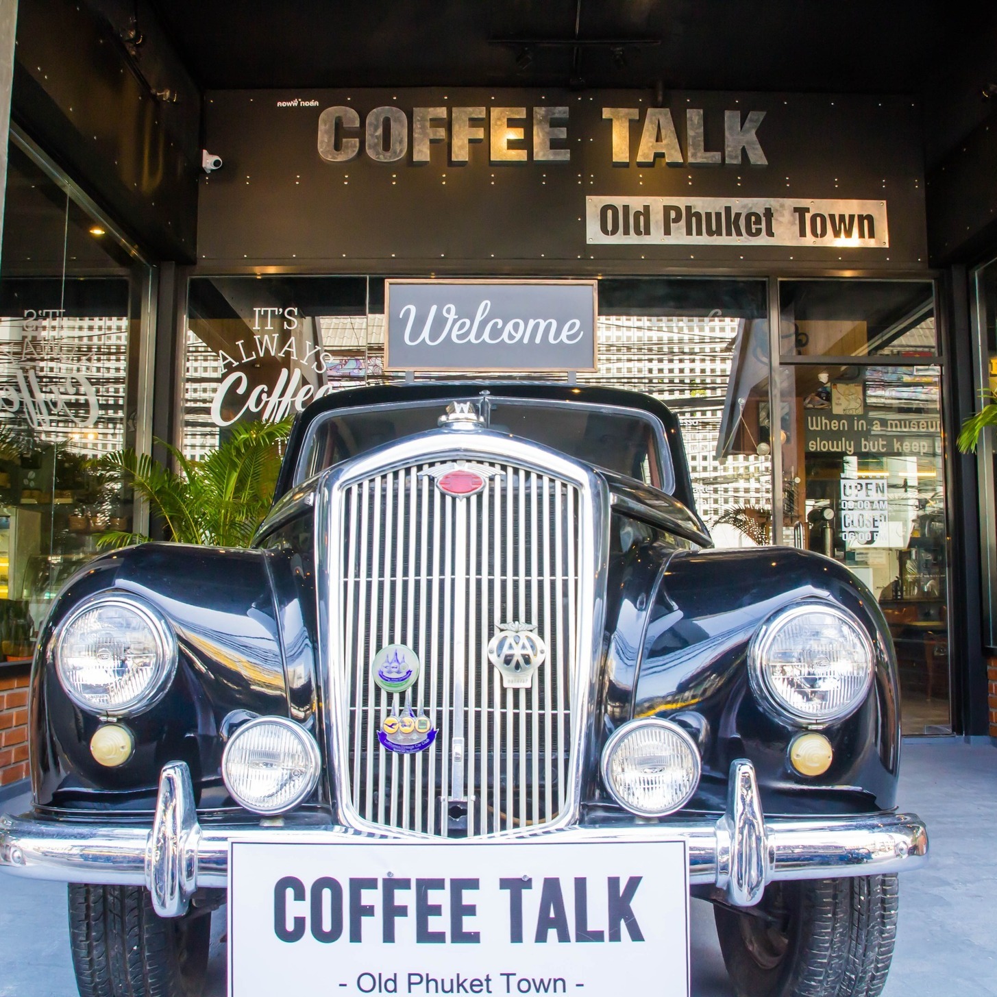 Coffee Talk Old Phuket Town