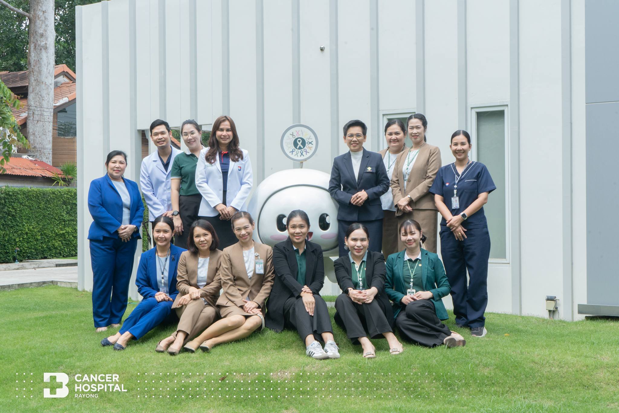 Bangkok Cancer Hospital Rayong had welcomed delegation from Samitivej Sriracha Hospital