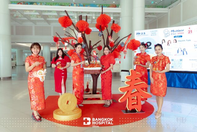 Chinese New Year 2026 Bangkok Hospital Udon Shares Lucky Oranges with Patients