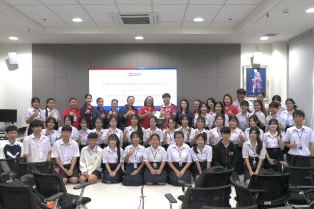 曼谷普洛登医院举办 Open House 活动，欢迎玛普扬蓬威塔亚康学校师生来访参观学习。 Image