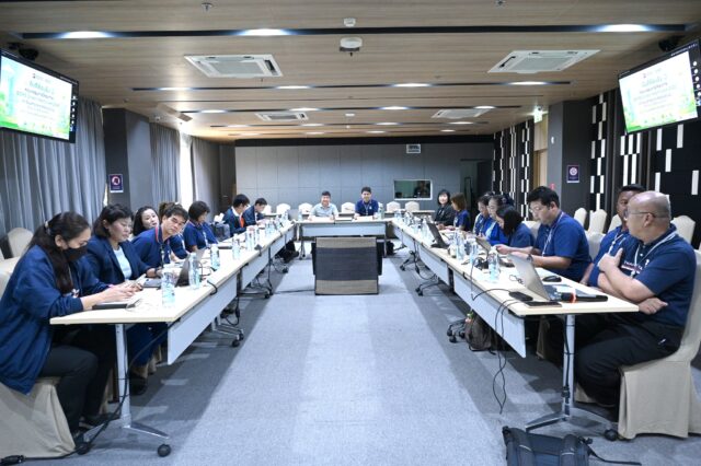 โรงพยาบาลกรุงเทพจันทบุรีต้อนรับคณะผู้ตรวจประเมิน Re-accreditation เพื่อนำเสนอความมุ่งมั่นและความก้าวหน้าของโรงพยาบาลในการก้าวสู่ความยั่งยืน Image