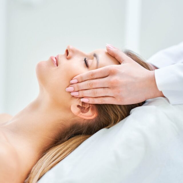 YAYA Advance Aesthetic Facial Message