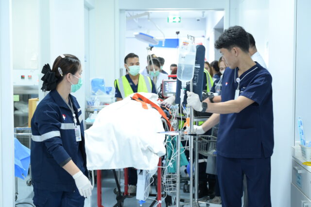 18 พฤษภาคม 2569  โรงพยาบาลกรุงเทพจันทบุรี ตอกย้ำความมุ่งมั่นในการดูแลผู้ป่วยวิกฤต จัดการซ้อมแผนรับอุบัติเหตุฉุกเฉินและระบบช่องทางด่วนพิเศษ (Trauma Fast Track) Image