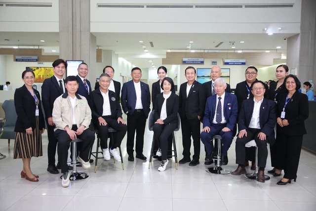 โรงพยาบาลกรุงเทพขอนแก่น ต้อนรับคณะผู้บริหารระดับสูง BDMS ในโอกาสเข้าเยี่ยมชมเชิงกลยุทธ์ (Strategic Visit) มุ่งยกระดับสู่ศูนย์กลางทางการแพทย์แห่งอนาคตในภูมิภาคตะวันออกเฉียงเหนือและลุ่มน้ำโขง Image
