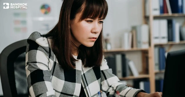 What causes blurred vision? Symptoms, causes, and warning signs that should prompt a visit to an ophthalmologist Image
