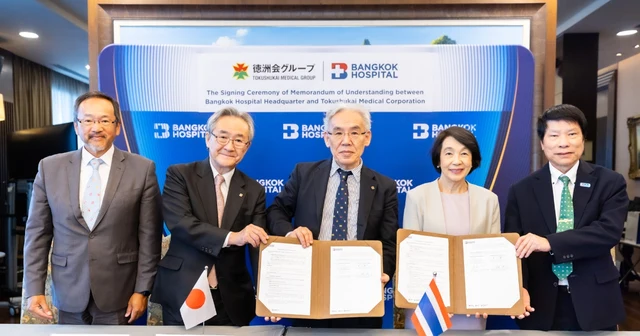 Bangkok Hospital Headquarters vereint die Kräfte mit der Tokushukai Medical Corporation aus Japan und unterzeichnet eine Zusammenarbeit zur Verbesserung der Dienstleistungen und medizinischen Forschung auf internationalem Niveau.