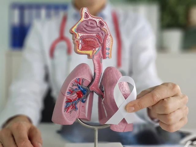 August 1 World Lung Cancer Day - Risk Factors & Early Detection Image
