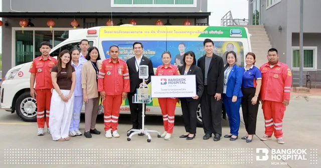 Bangkok Hospital Hua Hin Supports Phetkasem Foundation with a Vital Signs Monitor Image
