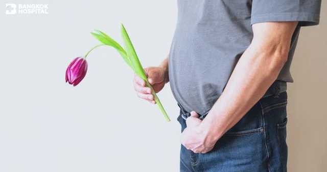What Is a Penile Implant? A Treatment Option for Erectile Dysfunction When Medication No Longer Works Image