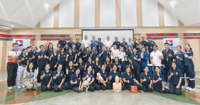 Bangkok Hospital Hua Hin delivered the “BDMS BLS Training” for teachers at Beaconhouse Yamsaard School Hua Hin Image