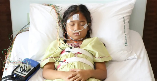 การตรวจการนอนหลับในเด็ก ( Polysomnography )